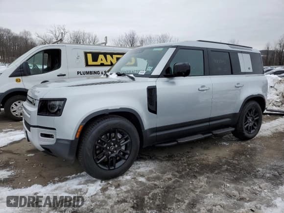 ✅ 2024 Land Rover Defender S • VIN: SALEJ7EU8R2315730 • Lot: 42731245. Listed on Copart with 249 mi. Free auction sales archive from the USA and detailed vehicle history report at DreamBid. Image 1.