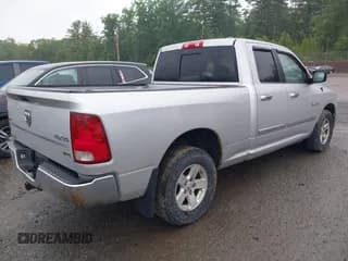 ✅ 2010 Dodge 1500 SLT • VIN: 1D7RV1GP2AS159888 • Lot: 42522234. Wystawiony na IAAI z przebiegiem 218 774 mil. Bezpłatny archiwum sprzedaży aukcyjnych z USA i szczegółowy raport historii pojazdu na DreamBid. Zdjęcie 4.