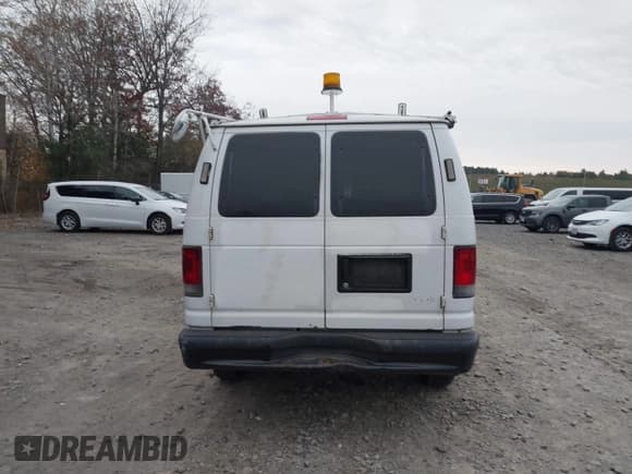 ✅ 2014 Ford Econoline Cargo Commercial • VIN: 1FTNE2EL6EDB13781 • Lot: 43461854. Wystawiony na IAAI z przebiegiem 161 506 mil. Bezpłatny archiwum sprzedaży aukcyjnych z USA i szczegółowy raport historii pojazdu na DreamBid. Zdjęcie 16.