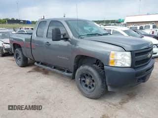 2011 Chevrolet Silverado 1500 Work Truck z VIN 1GCRKPEA4BZ201510, wystawiony jako IAAI lot #43253547 z przebiegiem 189 665 mil mil oraz . Historia ofert i sprzedaży dostępna na DreamBid. Obrazek 1.