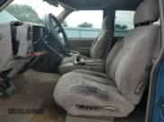 ✅ 1998 GMC Sierra 1500 • VIN: 2GTEK19R1W1526058 • Лот: 66497285. Опубликован ранее на Copart с пробегом 275 485 миль. Бесплатный доступ к архиву аукционных продаж из США и подробный отчёт об истории автомобиля на DreamBid. Изображение 7.