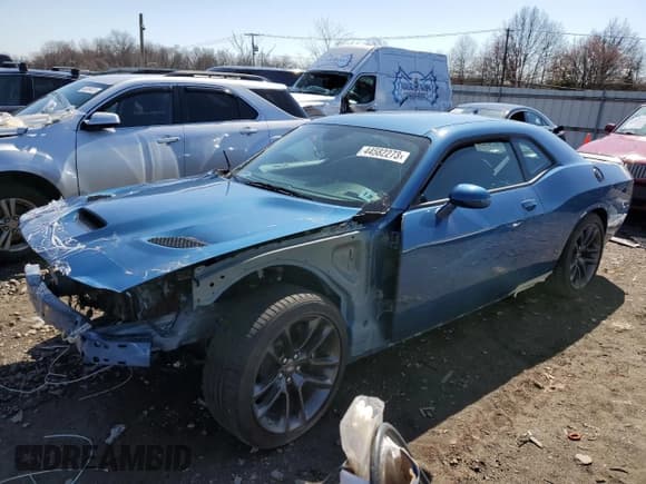 ✅ 2021 Dodge Challenger R/T Scat Pack • VIN: 2C3CDZFJ7MH662427 • Lot: 44582273. Wystawiony na Copart z przebiegiem Nie podano. Bezpłatny archiwum sprzedaży aukcyjnych z USA i szczegółowy raport historii pojazdu na DreamBid. Zdjęcie 1.