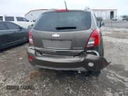 ✅ 2014 Chevrolet Captiva Sport LT • VIN: 3GNAL3EK1ES564416 • Lot: 41038079. Wystawiony na IAAI z przebiegiem 78 536 mil. Bezpłatny archiwum sprzedaży aukcyjnych z USA i szczegółowy raport historii pojazdu na DreamBid. Zdjęcie 6.