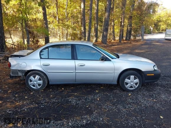 ✅ 2002 Chevrolet Malibu • VIN: 1G1ND52J72M718209 • Lot: 43550014. Listed on IAAI with 99,204 mi. Free auction sales archive from the USA and detailed vehicle history report at DreamBid. Image 13.