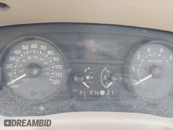 ✅ 2007 Mercury Grand Marquis LS • VIN: 2MEHM75V97X610123 • Lot: 42920473. Wystawiony na IAAI z przebiegiem Nie podano. Bezpłatny archiwum sprzedaży aukcyjnych z USA i szczegółowy raport historii pojazdu na DreamBid. Zdjęcie 7.