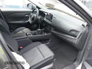 ✅ 2024 Nissan Rogue SV • VIN: JN8BT3BB9RW422444 • Lot: 42448618. Listed on IAAI with 15,429 mi. Free auction sales archive from the USA and detailed vehicle history report at DreamBid. Image 5.