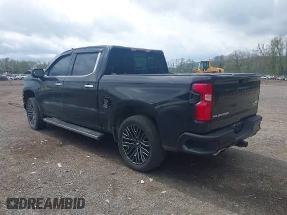 2019 Chevrolet Silverado 1500 High Country с VIN 1GCUYHED3KZ294836, выставлен на аукционе IAAI как лот 42045875 с пробегом 77 697 миль миль и . История ставок и продаж доступна на DreamBid. Изображение 3.