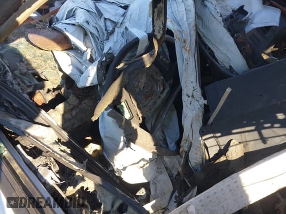 ✅ 2008 Ford Fusion SE • VIN: 3FAHP01178R241903 • Lot: 42067385. Listed on IAAI with Not provided. Free auction sales archive from the USA and detailed vehicle history report at DreamBid. Image 7.