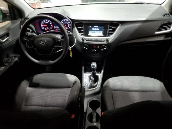 ✅ 2021 Hyundai Accent SE • VIN: 3KPC24A6XME136442 • Лот: 85096604. Опубликован ранее на Copart с пробегом 90 308 миль. Бесплатный доступ к архиву аукционных продаж из США и подробный отчёт об истории автомобиля на DreamBid. Изображение 8.