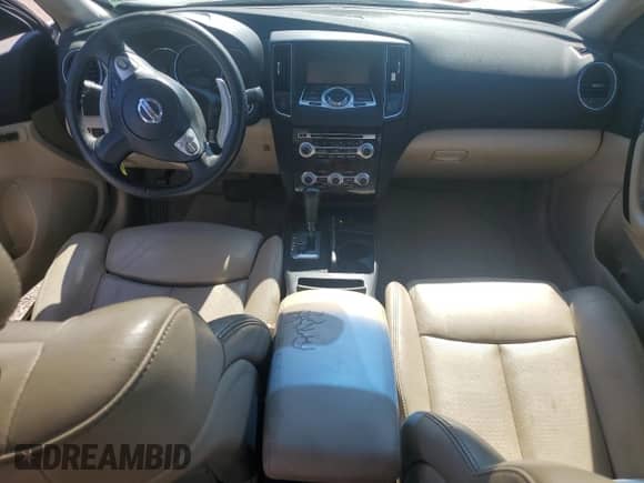 2012 Nissan Maxima SV z VIN 1N4AA5AP4CC862284, wystawiony jako Copart lot #89918385 z przebiegiem 141 373 mil mil oraz Szkoda całkowita • Salvage title. Historia ofert i sprzedaży dostępna na DreamBid. Obrazek 8.