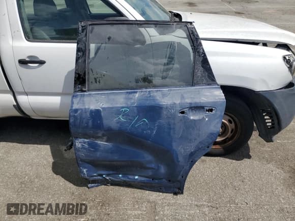 ✅ 2025 Kia Telluride SX X-Line • VIN: 5XYP5DGCXSG605387 • Lot: 51684945. Wystawiony na Copart z przebiegiem 1 891 mil. Bezpłatny archiwum sprzedaży aukcyjnych z USA i szczegółowy raport historii pojazdu na DreamBid. Zdjęcie 12.