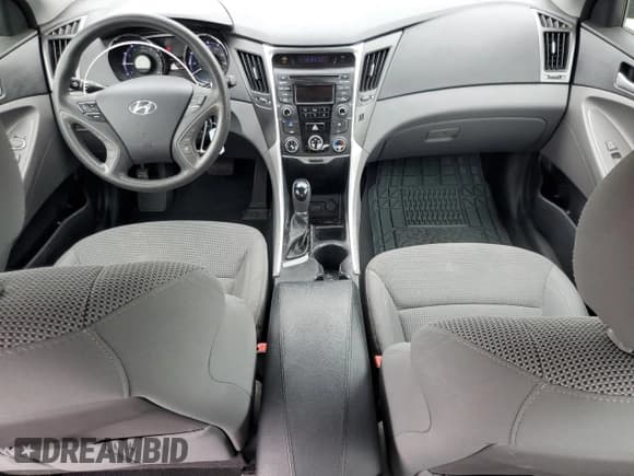 ✅ 2014 Hyundai Sonata GLS • VIN: 5NPEB4ACXEH927713 • Lot: 71634585. Listed on Copart with 125,357 mi. Free auction sales archive from the USA and detailed vehicle history report at DreamBid. Image 8.