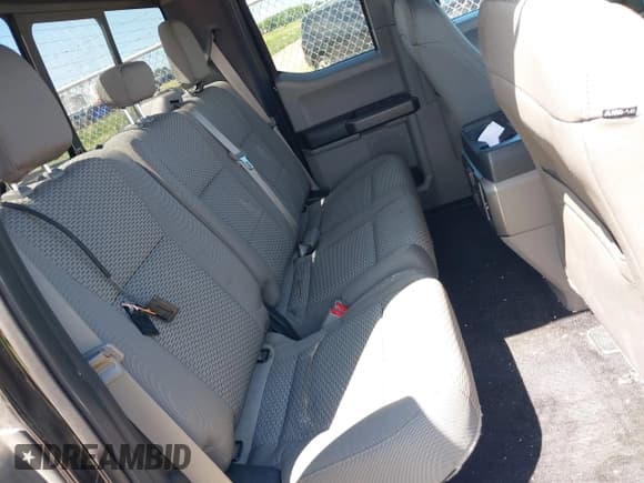 ✅ 2015 Ford F-150 XLT • VIN: 1FTEX1EP5FKE75170 • Lot: 42625465. Listed on IAAI with 150,826 mi. Free auction sales archive from the USA and detailed vehicle history report at DreamBid. Image 8.