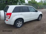 ✅ 2011 Suzuki Grand Vitara Premium • VIN: JS3TD0D21B4103177 • Lot: 42519960. Wystawiony na IAAI z przebiegiem 140 160 mil. Bezpłatny archiwum sprzedaży aukcyjnych z USA i szczegółowy raport historii pojazdu na DreamBid. Zdjęcie 4.