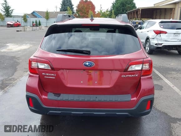 ✅ 2018 Subaru Outback Premium • VIN: 4S4BSAHCXJ3246119 • Lot: 43383550. Listed on IAAI with 95,896 mi. Free auction sales archive from the USA and detailed vehicle history report at DreamBid. Image 16.
