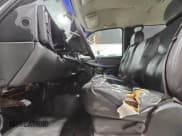 ✅ 2003 Chevrolet Silverado 2500HD LS • VIN: 1GCHK23U53F205984 • Lot: 93375735. Wystawiony na Copart z przebiegiem 170 525 mil. Bezpłatny archiwum sprzedaży aukcyjnych z USA i szczegółowy raport historii pojazdu na DreamBid. Zdjęcie 7.