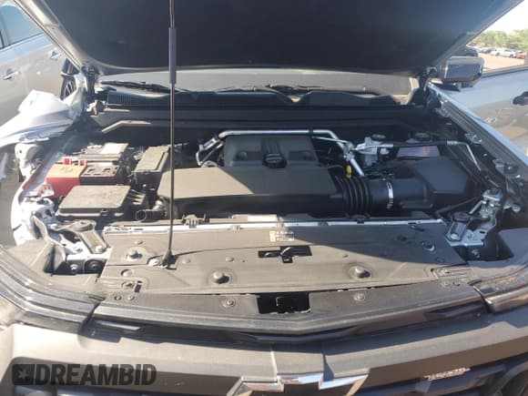 ✅ 2024 Chevrolet Colorado 4WD Trail Boss • VIN: 1GCPTEEK2R1109726 • Лот: 55702654. Опубликован ранее на Copart с пробегом 273 миль. Бесплатный доступ к архиву аукционных продаж из США и подробный отчёт об истории автомобиля на DreamBid. Изображение 11.