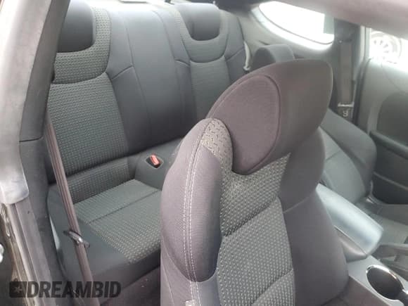 ✅ 2011 Hyundai Genesis Coupe • VIN: KMHHT6KD7BU064220 • Lot: 84549845. Listed on Copart with 171,904 mi. Free auction sales archive from the USA and detailed vehicle history report at DreamBid. Image 10.