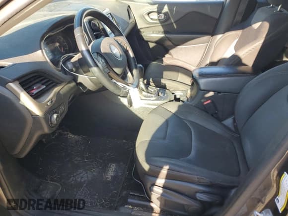 ✅ 2014 Jeep Cherokee Latitude • VIN: 1C4PJLCB9EW292794 • Lot: 84952605. Listed on Copart with 119,813 mi. Free auction sales archive from the USA and detailed vehicle history report at DreamBid. Image 7.