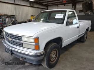 ✅ 1992 Chevrolet Silverado 2500 • VIN: 1GCFK24K2NE165196 • Lot: 42631047. Wystawiony na IAAI z przebiegiem 285 108 mil. Bezpłatny archiwum sprzedaży aukcyjnych z USA i szczegółowy raport historii pojazdu na DreamBid. Zdjęcie 2.