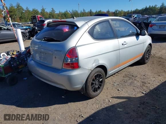 2010 Hyundai Accent GS с VIN KMHCM3AC4AU168631, выставлен на аукционе IAAI как лот 43367945 с пробегом 152 419 миль миль и . История ставок и продаж доступна на DreamBid. Изображение 4.