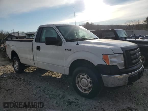 ✅ 2011 Ford F-150 XL • VIN: 1FTMF1EM1BKD82791 • Lot: 82148724. Listed on Copart with 76,928 mi. Free auction sales archive from the USA and detailed vehicle history report at DreamBid. Image 4.