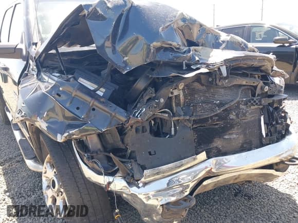 ✅ 2018 Ram 2500 Tradesman • VIN: 3C6UR5CL0JG359363 • Лот: 42337195. Опубликован ранее на IAAI с пробегом 151 737 миль. Бесплатный доступ к архиву аукционных продаж из США и подробный отчёт об истории автомобиля на DreamBid. Изображение 6.