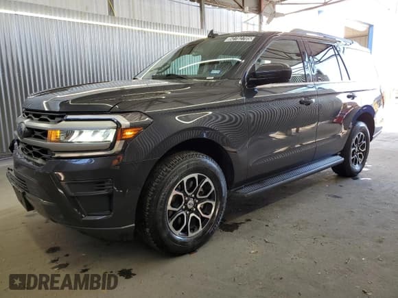 ✅ 2024 Ford Expedition XLT • VIN: 1FMJU1J84REA58417 • Lot: 52782705. Listed on Copart with 27,205 mi. Free auction sales archive from the USA and detailed vehicle history report at DreamBid. Image 1.