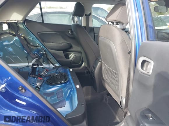 ✅ 2024 Hyundai Venue SEL • VIN: KMHRC8A31RU316286 • Lot: 41575128. Listed on IAAI with 8,184 mi. Free auction sales archive from the USA and detailed vehicle history report at DreamBid. Image 8.