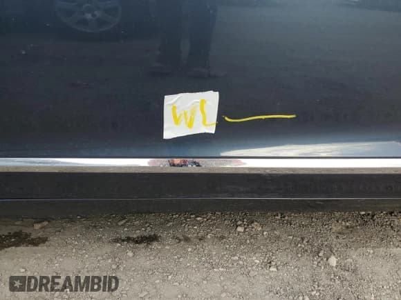 ✅ 2020 Bentley Flying Spur W12 • VIN: SCBBB6ZGXLC079916 • Lot: 74063544. Wystawiony na Copart z przebiegiem Nie podano. Bezpłatny archiwum sprzedaży aukcyjnych z USA i szczegółowy raport historii pojazdu na DreamBid. Zdjęcie 12.