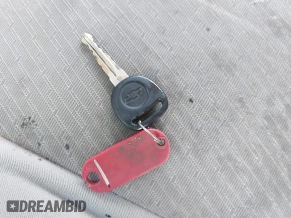 ✅ 2009 Chevrolet Silverado 1500 • VIN: 2GCEC23J691124353 • Лот: 43708786. Опубликован ранее на IAAI с пробегом 187 614 миль. Бесплатный доступ к архиву аукционных продаж из США и подробный отчёт об истории автомобиля на DreamBid. Изображение 11.