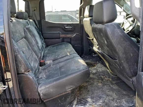 ✅ 2020 Chevrolet Silverado 1500 LTZ • VIN: 3GCUYGET3LG451588 • Lot: 95324355. Wystawiony na Copart z przebiegiem 117 631 mil. Bezpłatny archiwum sprzedaży aukcyjnych z USA i szczegółowy raport historii pojazdu na DreamBid. Zdjęcie 10.