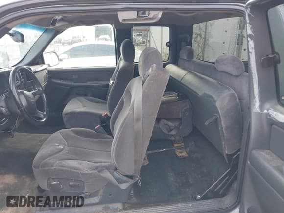 ✅ 2001 GMC Sierra 1500 SLE • VIN: 1GTEK19T81E209896 • Лот: 43774719. Опубликован ранее на IAAI с пробегом 341 088 миль. Бесплатный доступ к архиву аукционных продаж из США и подробный отчёт об истории автомобиля на DreamBid. Изображение 8.