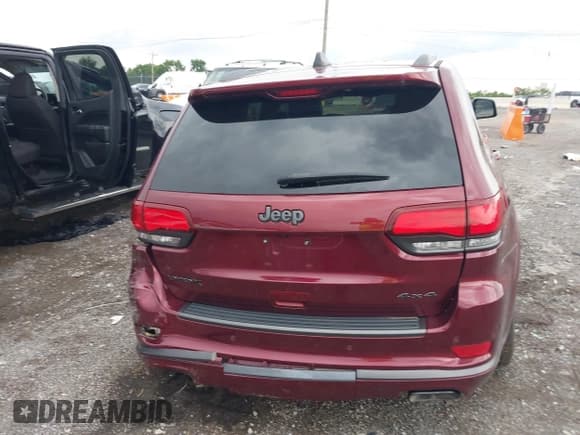 ✅ 2020 Jeep Grand Cherokee Limited X • VIN: 1C4RJFBG2LC135498 • Lot: 42307746. Listed on IAAI with 88,352 mi. Free auction sales archive from the USA and detailed vehicle history report at DreamBid. Image 17.