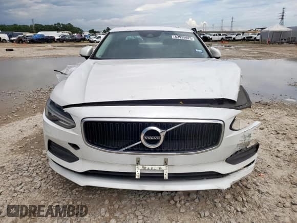 ✅ 2018 Volvo S90 Momentum • VIN: LVY982AK4JP021480 • Lot: 63939925. Listed on Copart with 65,473 mi. Free auction sales archive from the USA and detailed vehicle history report at DreamBid. Image 5.