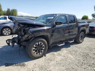 ✅ 2023 Nissan Frontier Pro-4X • VIN: 1N6ED1EK8PN654622 • Lot: 68909495. Wystawiony na Copart z przebiegiem 33 969 mil. Bezpłatny archiwum sprzedaży aukcyjnych z USA i szczegółowy raport historii pojazdu na DreamBid. Zdjęcie 1.