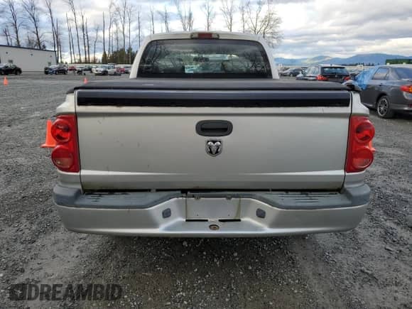 ✅ 2008 Dodge Dakota SXT • VIN: 1D7HW38K08S545596 • Lot: 82404074. Listed on Copart with 195,815 mi miles. Access the free auction sales archive from the USA and view a detailed vehicle history report at DreamBid. Image 6.