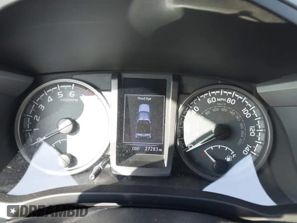 ✅ 2019 Toyota Tacoma SR5 • VIN: 3TMAZ5CN8KM082428 • Лот: 43618936. Опубликован ранее на IAAI с пробегом 27 283 миль. Бесплатный доступ к архиву аукционных продаж из США и подробный отчёт об истории автомобиля на DreamBid. Изображение 7.