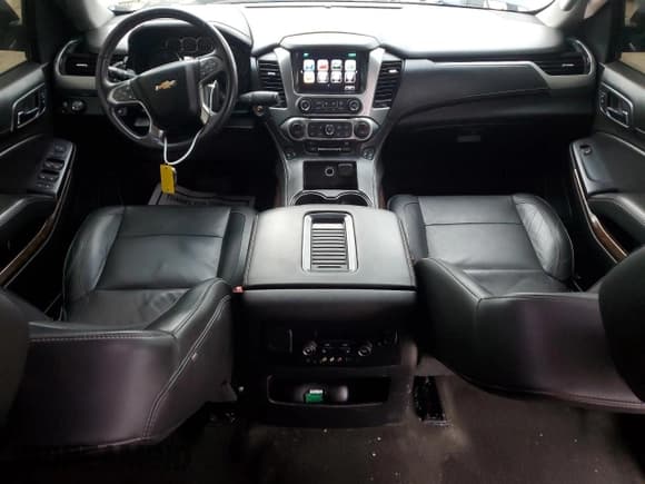 ✅ 2016 Chevrolet Suburban LT • VIN: 1GNSCHKC6GR168874 • Lot: 51460144. Wystawiony na Copart z przebiegiem 80 478 mil. Bezpłatny archiwum sprzedaży aukcyjnych z USA i szczegółowy raport historii pojazdu na DreamBid. Zdjęcie 8.