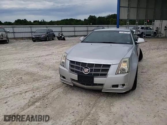 ✅ 2011 Cadillac CTS Performance • VIN: 1G6DM1ED8B0152055 • Lot: 61601735. Wystawiony na Copart z przebiegiem 96 965 mil. Bezpłatny archiwum sprzedaży aukcyjnych z USA i szczegółowy raport historii pojazdu na DreamBid. Zdjęcie 15.