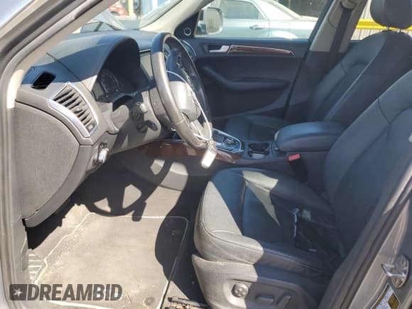 ✅ 2010 Audi Q5 Prestige • VIN: WA1VKAFPXAA033524 • Lot: 62309385. Listed on Copart with 184,753 mi. Free auction sales archive from the USA and detailed vehicle history report at DreamBid. Image 7.