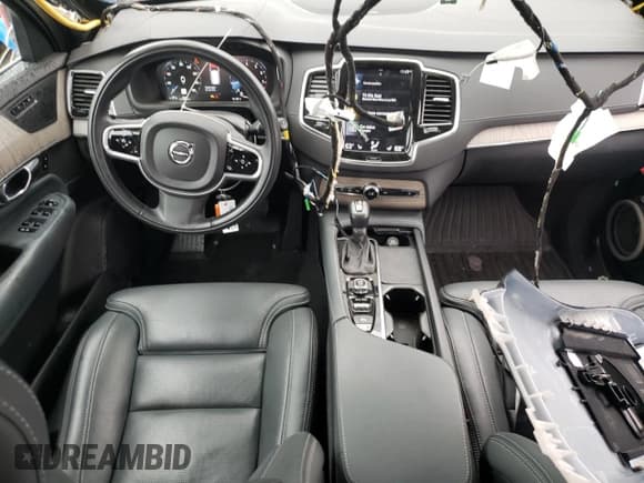 ✅ 2021 Volvo XC90 Inscription • VIN: YV4A22PL9M1754036 • Lot: 60557315. Wystawiony na Copart z przebiegiem 30 587 mil. Bezpłatny archiwum sprzedaży aukcyjnych z USA i szczegółowy raport historii pojazdu na DreamBid. Zdjęcie 8.