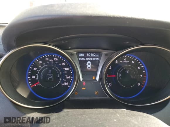 ✅ 2013 Hyundai Genesis Coupe Grand Touring • VIN: KMHHU6KJ2DU080461 • Lot: 54682945. Wystawiony na Copart z przebiegiem 89 102 mil. Bezpłatny archiwum sprzedaży aukcyjnych z USA i szczegółowy raport historii pojazdu na DreamBid. Zdjęcie 9.