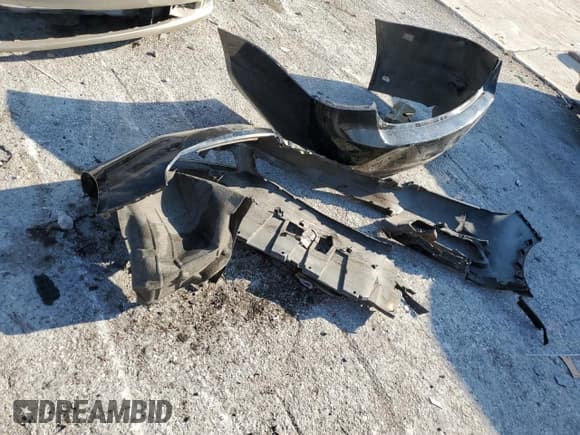 ✅ 2014 Chevrolet Impala LT • VIN: 1G1115SL9EU123603 • Лот: 70098654. Опубликован ранее на Copart с пробегом Не указан. Бесплатный доступ к архиву аукционных продаж из США и подробный отчёт об истории автомобиля на DreamBid. Изображение 12.