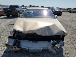 ✅ 1995 Buick Roadmaster • VIN: 1G4BT52P3SR428159 • Lot: 64035415. Wystawiony na Copart z przebiegiem 214 387 mil. Bezpłatny archiwum sprzedaży aukcyjnych z USA i szczegółowy raport historii pojazdu na DreamBid. Zdjęcie 5.