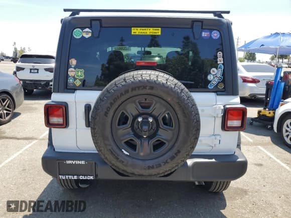 ✅ 2025 Jeep Wrangler Sport • VIN: 1C4PJXAN2SW576316 • Lot: 60550635. Listed on Copart with 1,730 mi. Free auction sales archive from the USA and detailed vehicle history report at DreamBid. Image 6.