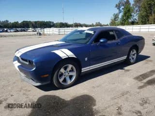 ✅ 2010 Dodge Challenger SE • VIN: 2B3CJ4DV2AH220438 • Lot: 86453235. Wystawiony na Copart z przebiegiem 145 804 mil. Bezpłatny archiwum sprzedaży aukcyjnych z USA i szczegółowy raport historii pojazdu na DreamBid. Zdjęcie 1.