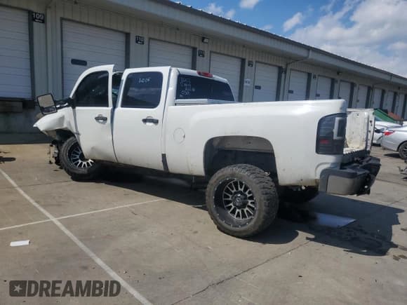 ✅ 2007 Chevrolet Silverado 2500HD 2LT • VIN: 1GCHK23667F540369 • Лот: 65049255. Опубликован ранее на Copart с пробегом 278 875 миль. Бесплатный доступ к архиву аукционных продаж из США и подробный отчёт об истории автомобиля на DreamBid. Изображение 2.