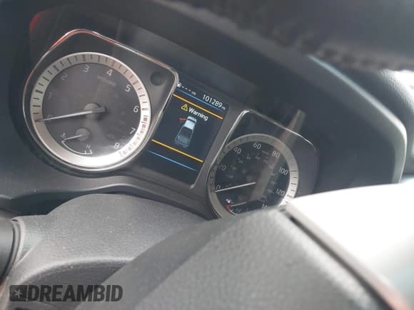 ✅ 2019 Nissan Titan SV • VIN: 1N6AA1E68KN528019 • Lot: 42140399. Listed on IAAI with 101,289 mi. Free auction sales archive from the USA and detailed vehicle history report at DreamBid. Image 7.