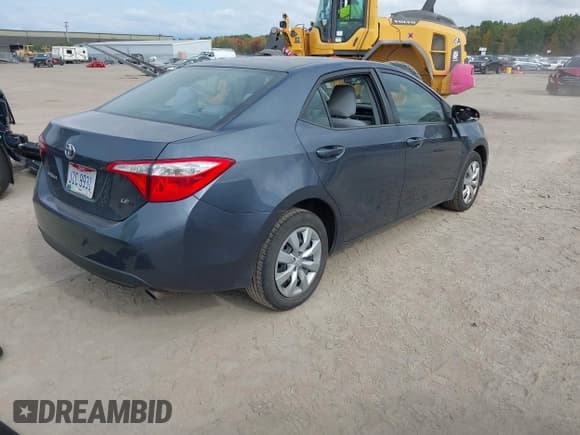 ✅ 2015 Toyota Corolla S Plus • VIN: 2T1BURHE5FC372966 • Лот: 43458395. Опубликован ранее на IAAI с пробегом 169 866 миль. Бесплатный доступ к архиву аукционных продаж из США и подробный отчёт об истории автомобиля на DreamBid. Изображение 4.